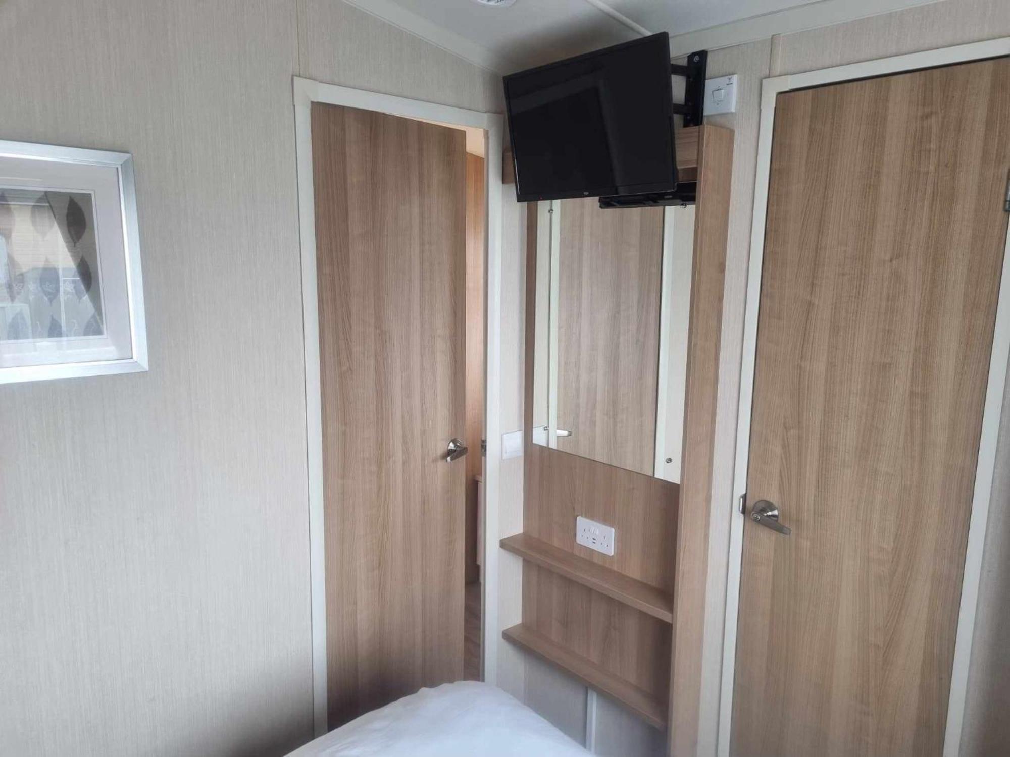 8 Berth Deluxe Caravan Palm Grove 142 Golden Palm Chapel St Leonards Экстерьер фото
